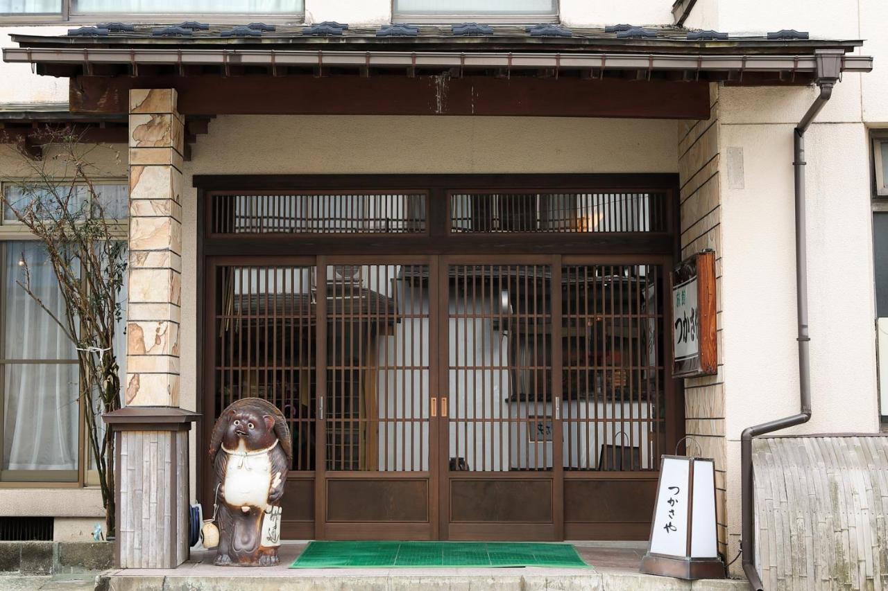 Tsukasaya Ryokan Tsuruoka Buitenkant foto